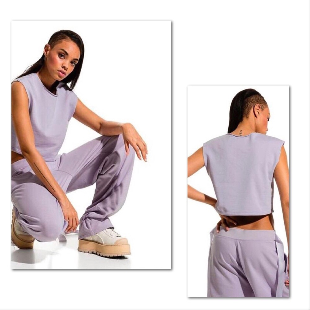 FENTY PUMA Sleeveless Cropped Tank Top